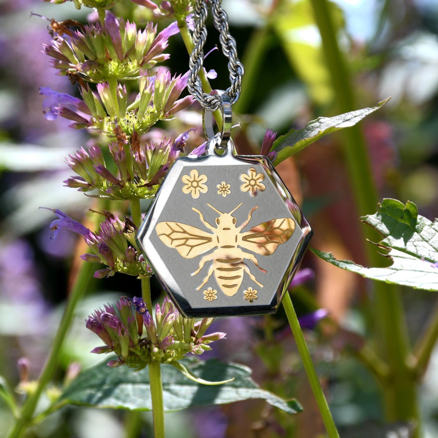 Don't Worry Bee Happy Stainless Steel Heart Pendant Necklace Inspiration Bee Jewelry