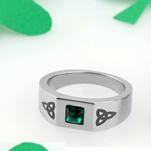 Celtic Trinity Knot Stainless Steel Ring with Emerald Crystal Stone